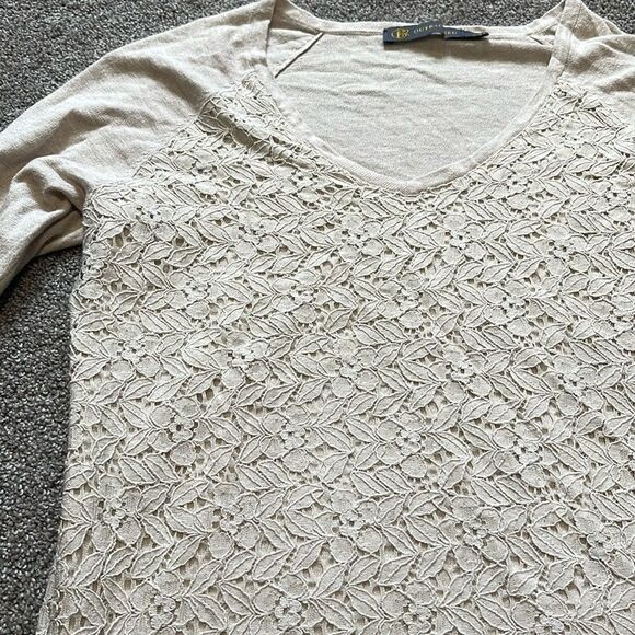 Outback Red
Size S Pullover Sweater - Picture 5 of 11